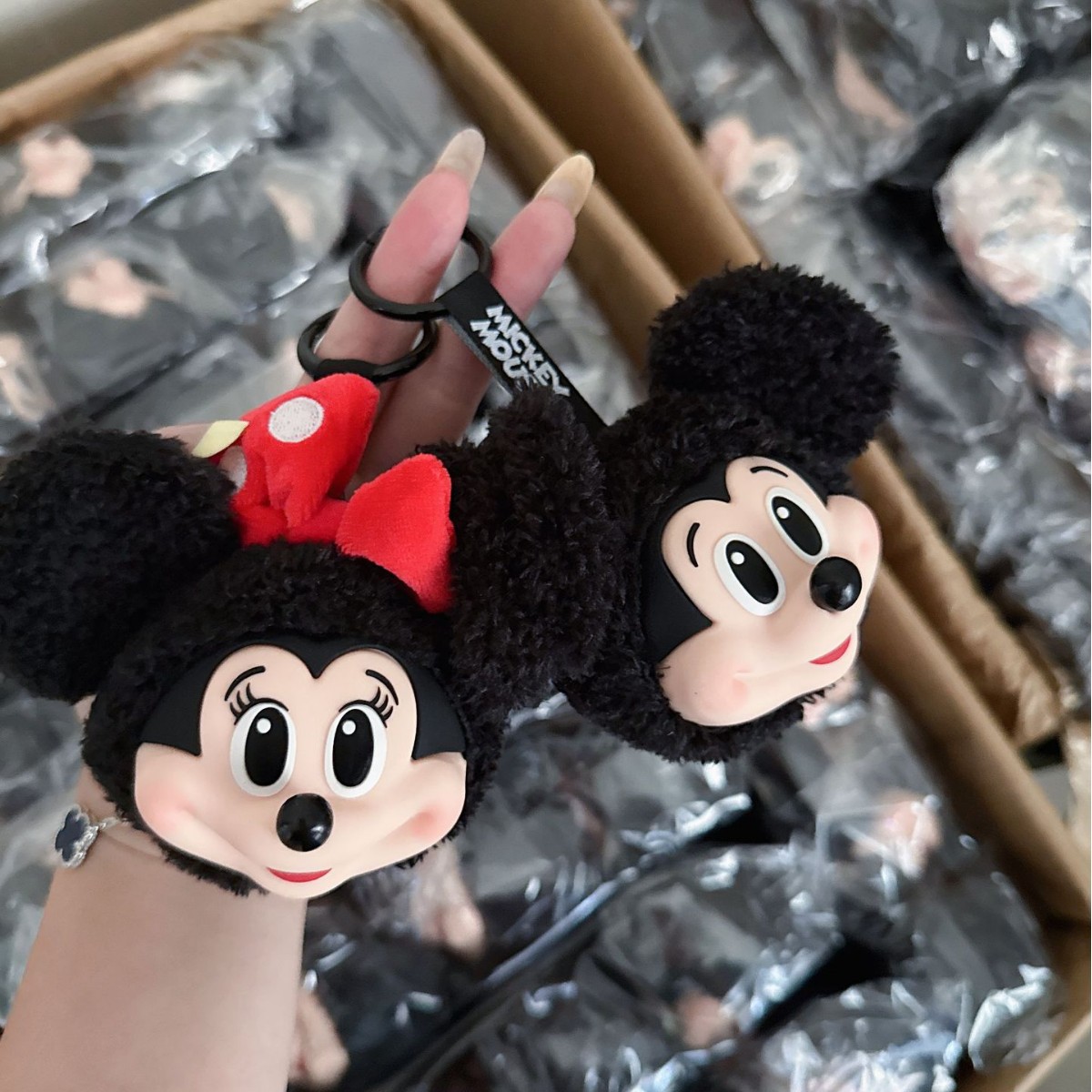 Mickey minnie boneca de pelúci - Original Anime Merchandise avaliação e preço